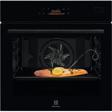 Electrolux Built-in oven with SteamBoost, EOB8S39WZ.