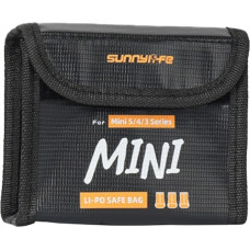 Sunnylife Etui on the Mini 5 Pro's Sunnylife battery (on 3 batteries)